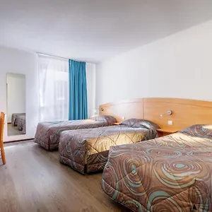 *** Hotel Ariane Francia