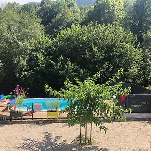  Bed and breakfast Au Bord De L Eau Francia